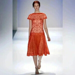 Tadashi Shoji Spring 2013 Ready-to-Wear Fashion Show | Vogue | Women’s Size 0